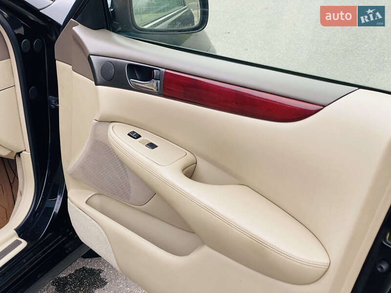 Седан Lexus ES 2003 в Харькове