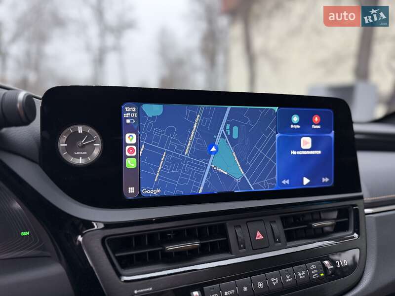 Седан Lexus ES 2023 в Днепре