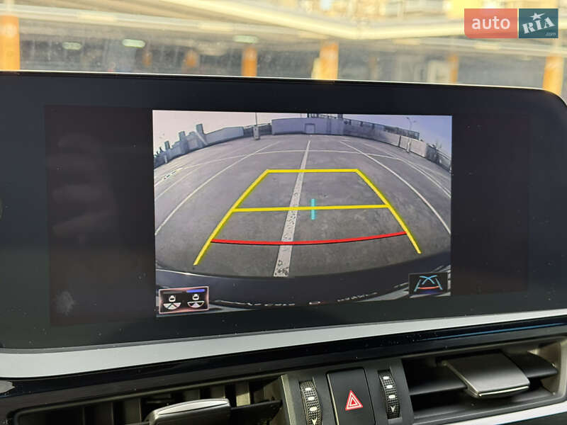 Седан Lexus ES 2022 в Киеве