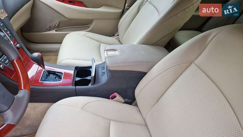 Седан Lexus ES 2008 в Киеве