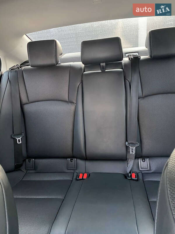 Седан Lexus ES 2019 в Києві