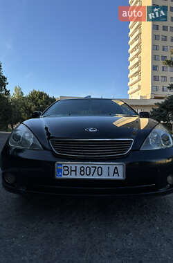 Седан Lexus ES 2004 в Черноморске