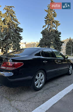 Седан Lexus ES 2004 в Чорноморську