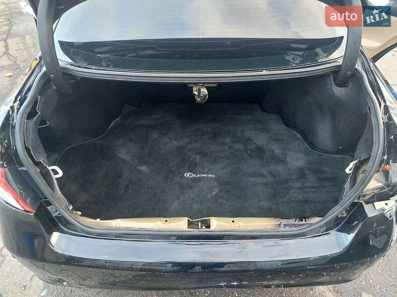 Седан Lexus ES 2008 в Виннице