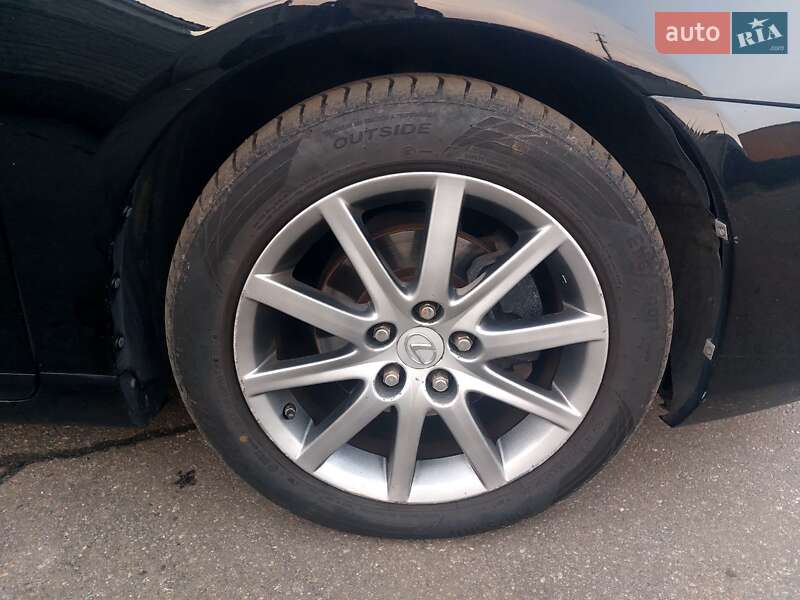 Седан Lexus ES 2008 в Виннице