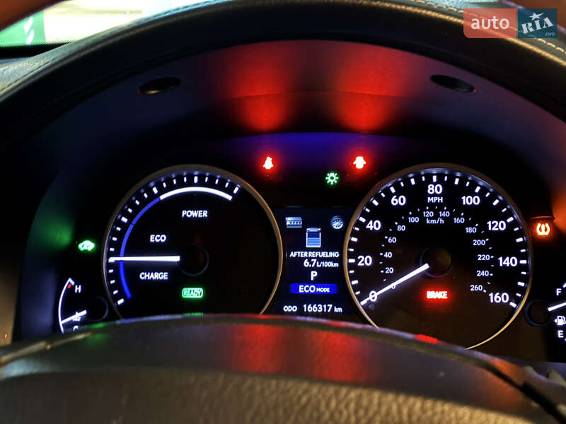 Седан Lexus ES 2014 в Киеве