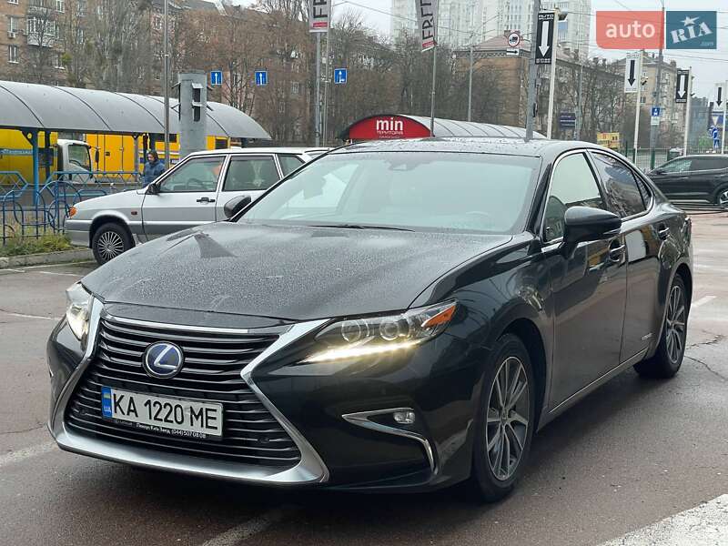 Седан Lexus ES 2016 в Киеве фото 2 Седан Lexus ES 2016 в Киеве