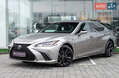 Седан Lexus ES 2023 в Львові