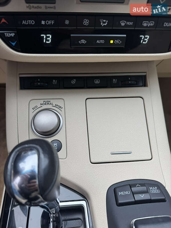 Седан Lexus ES 2013 в Софиевской Борщаговке