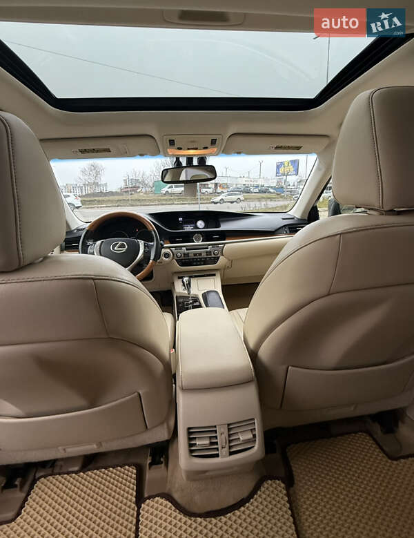 Седан Lexus ES 2014 в Ивано-Франковске фото 8 Седан Lexus ES 2014 в Ивано-Франковске