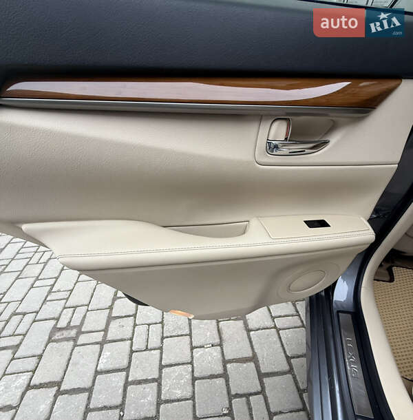 Седан Lexus ES 2014 в Ивано-Франковске фото 13 Седан Lexus ES 2014 в Ивано-Франковске