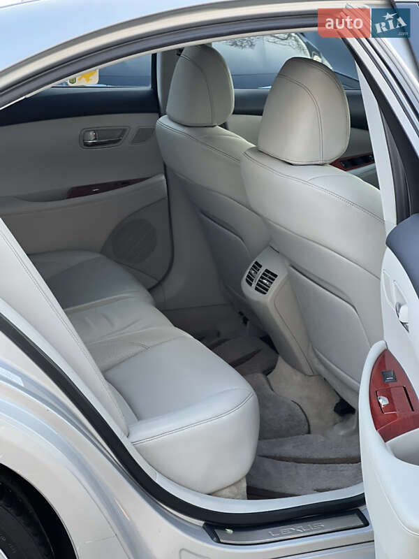 Седан Lexus ES 2006 в Одесі