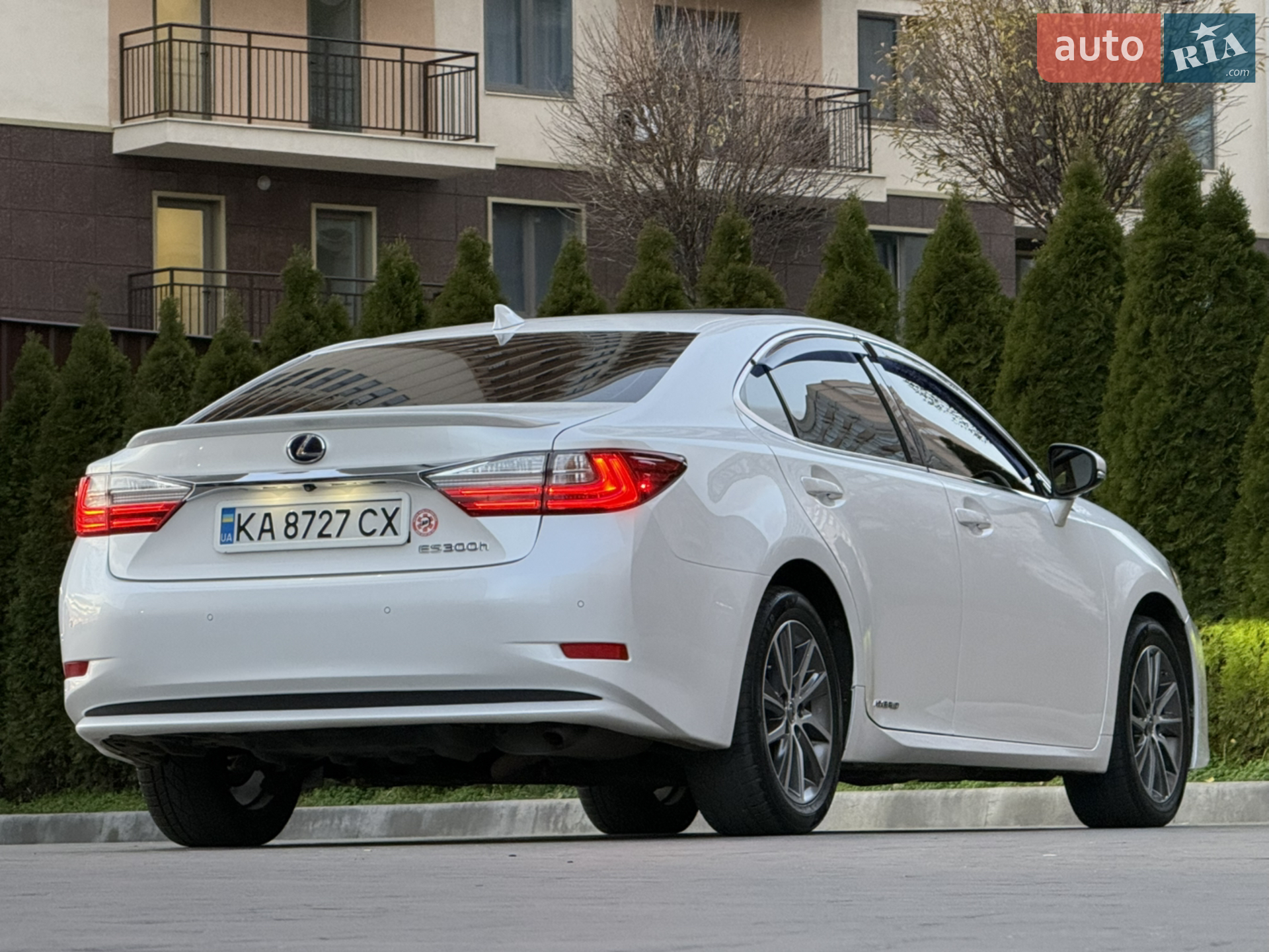 2016 Lexus ES - мініатюра 11