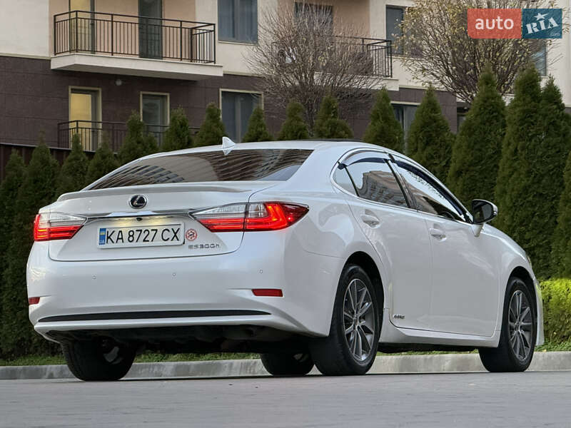 Седан Lexus ES 2016 в Одессе