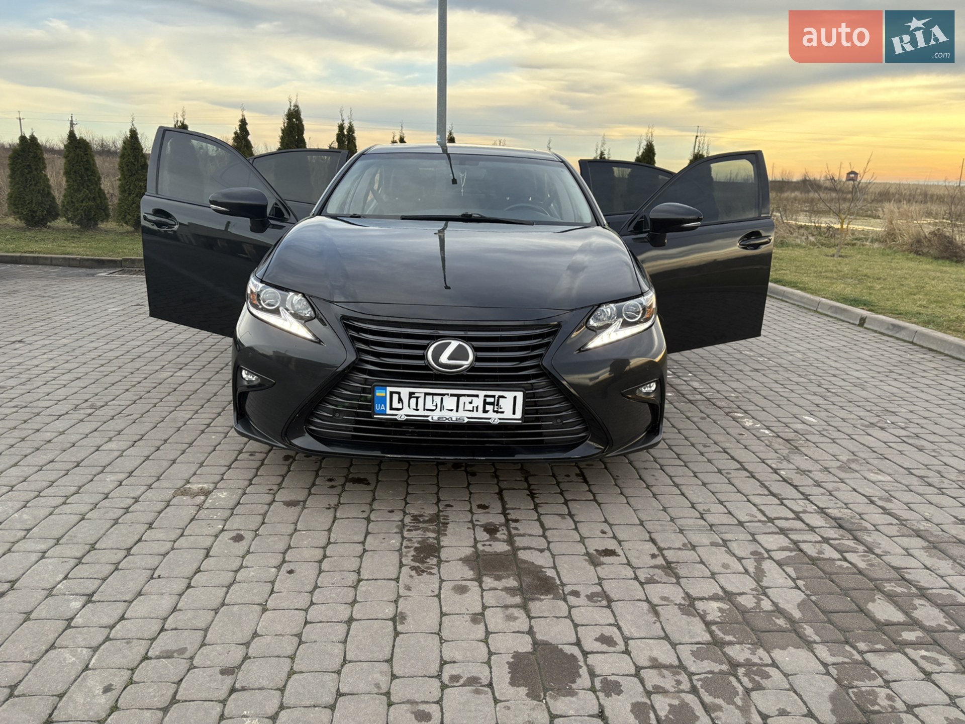 2017 Lexus ES - мініатюра 24