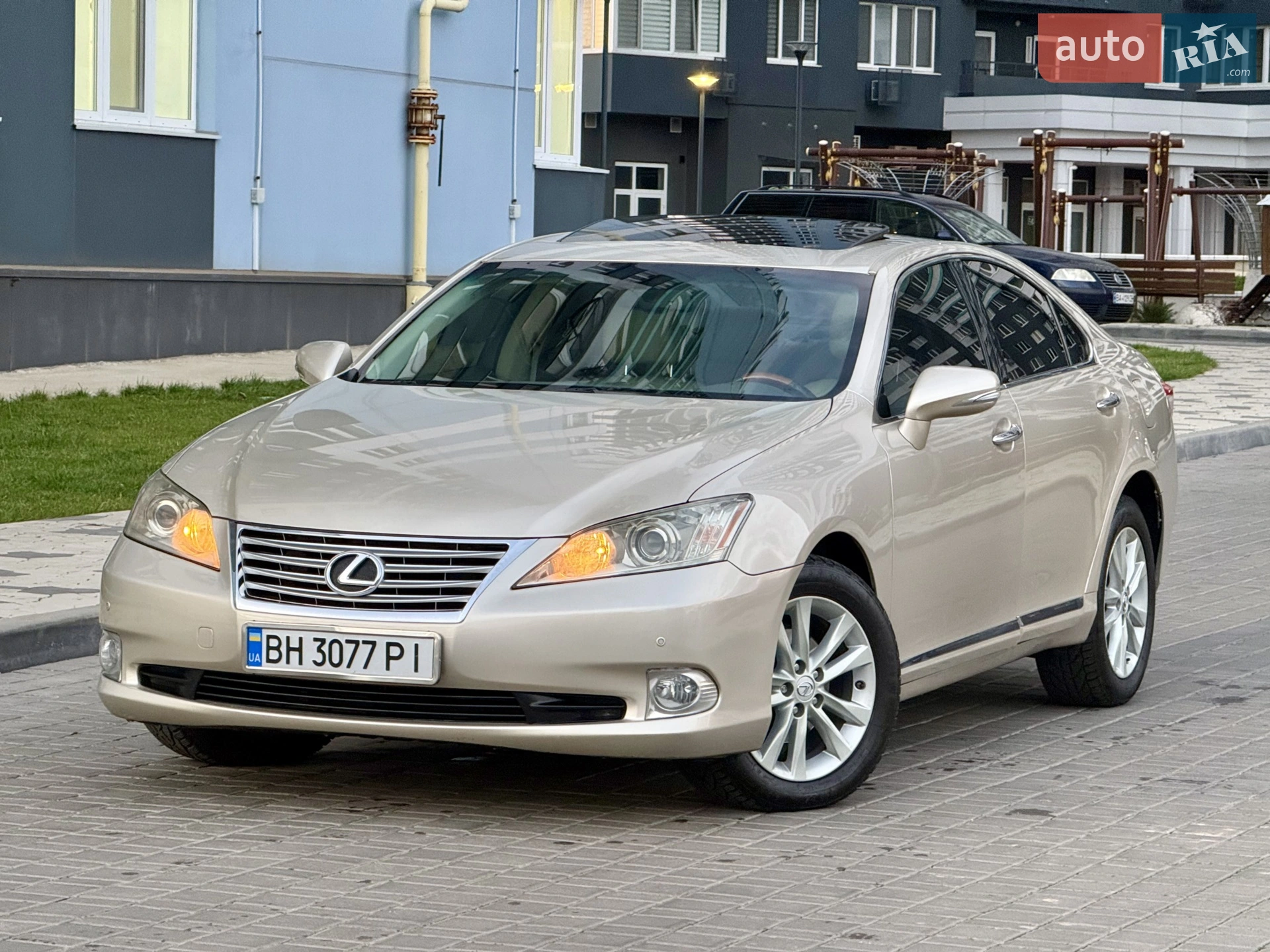 2010 Lexus ES - мініатюра 18