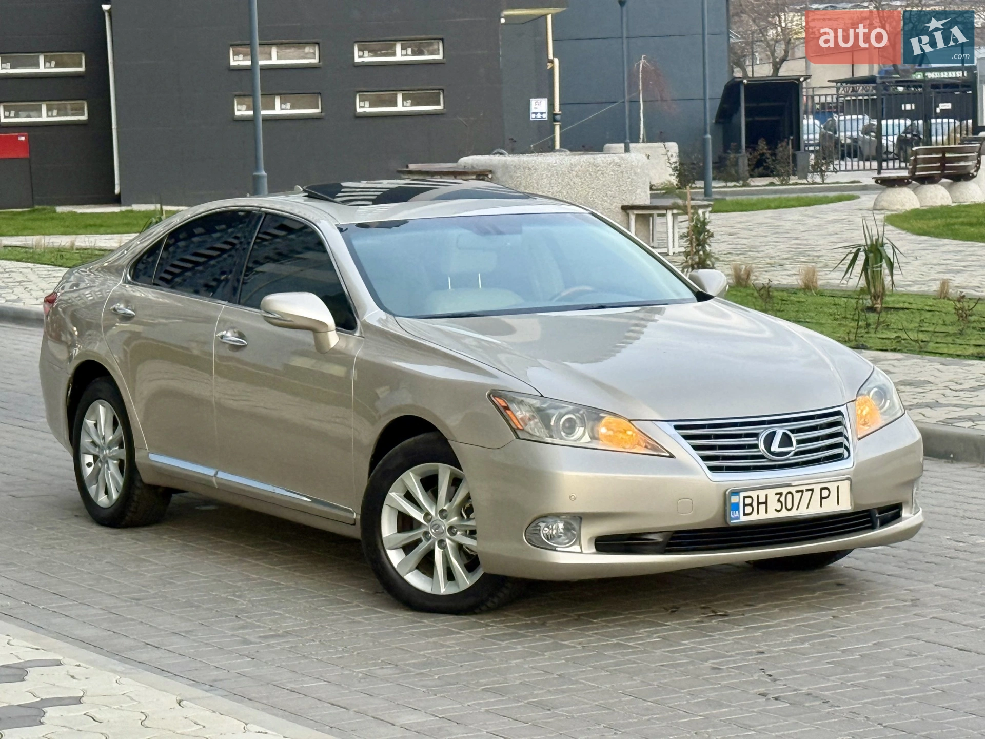 2010 Lexus ES - мініатюра 27