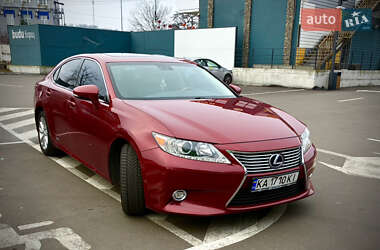 Седан Lexus ES 2014 в Киеве