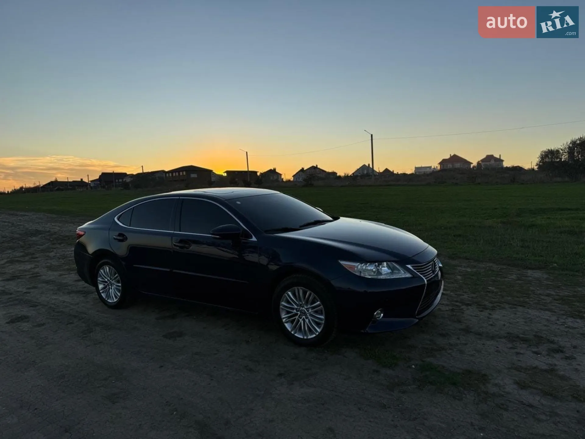 2015 Lexus ES - мініатюра 4