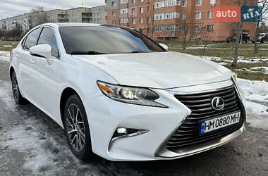 Седан Lexus ES 2016 в Сумах