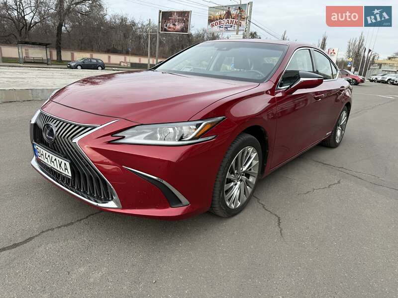 Седан Lexus ES 2018 в Одессе фото 2 Седан Lexus ES 2018 в Одессе