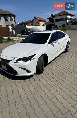 Седан Lexus ES 2020 в Одессе