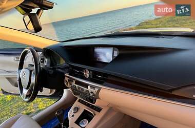 Седан Lexus ES 2015 в Одессе