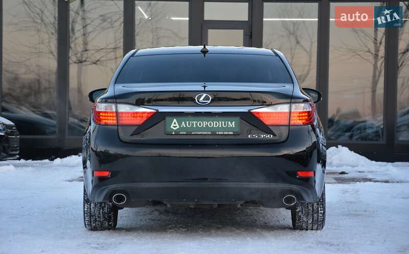 Седан Lexus ES 2013 в Киеве