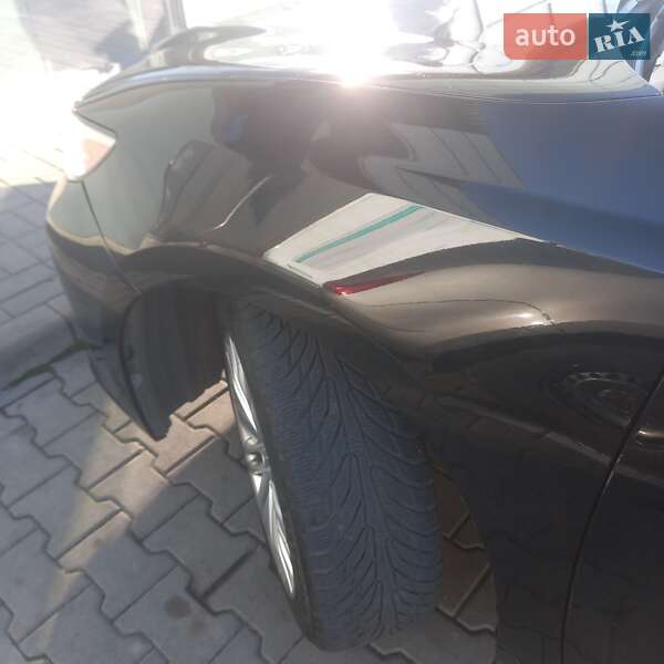 Седан Lexus ES 2014 в Киеве