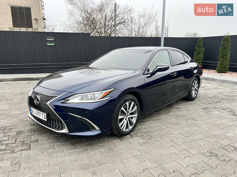 2019 Lexus ES, VIN JTHB11B1002009303:plate — фото 1 (autoria)