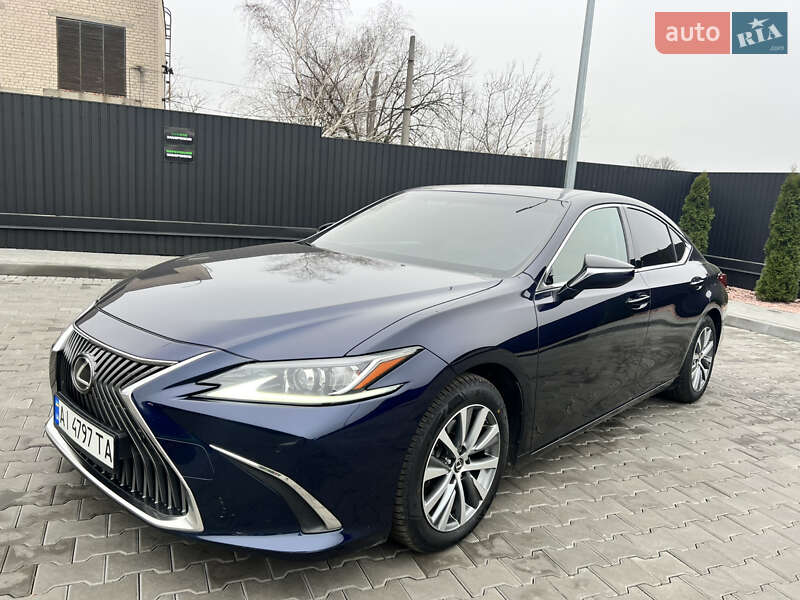 Седан Lexus ES 2019 в Днепре