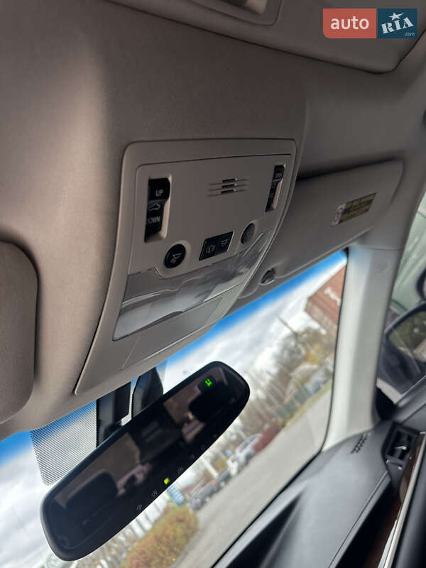 Седан Lexus ES 2013 в Виннице фото 21 Седан Lexus ES 2013 в Виннице