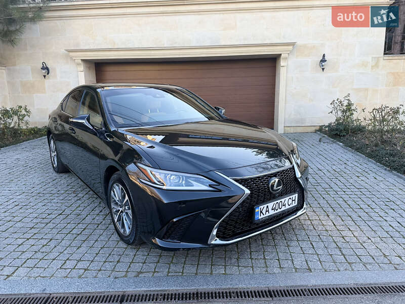 Седан Lexus ES 2023 в Одессе