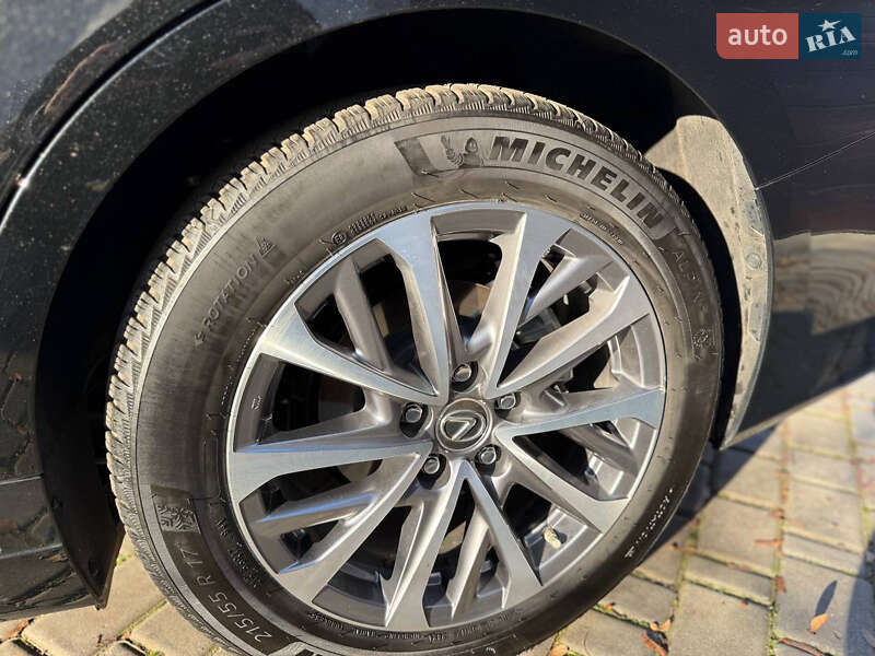 Седан Lexus ES 2023 в Одессе