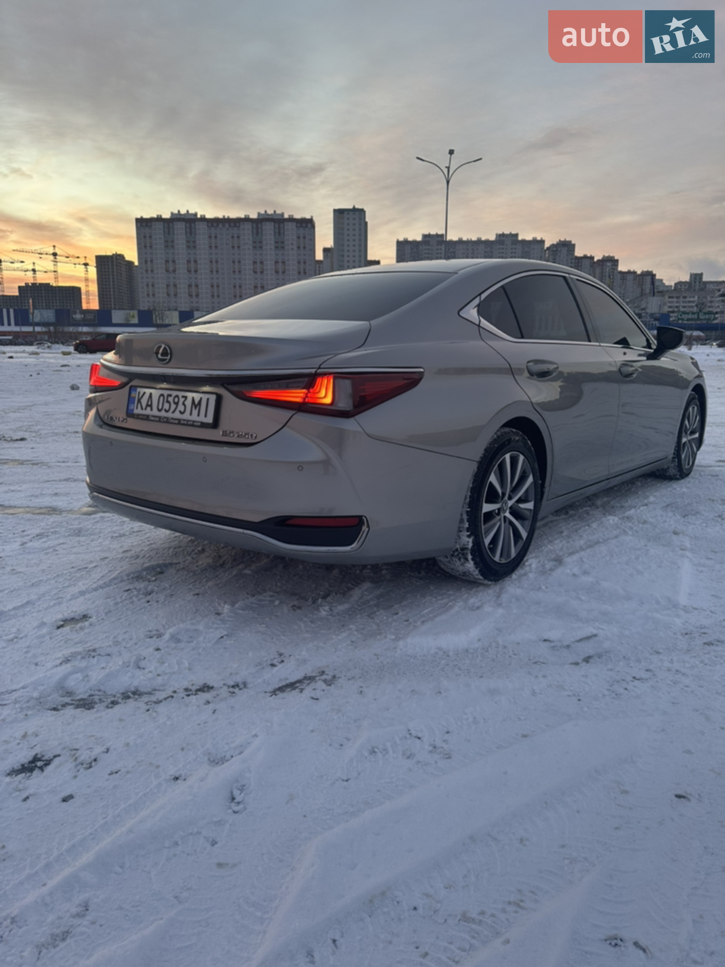 2019 Lexus ES - мініатюра 5