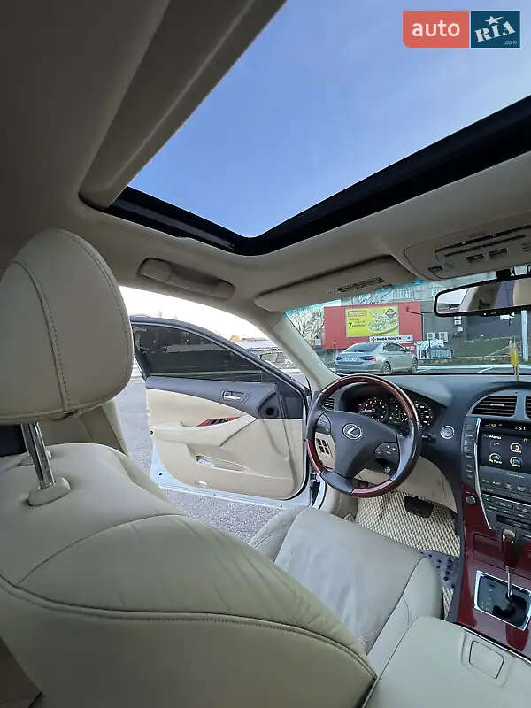 Седан Lexus ES 2008 в Умани