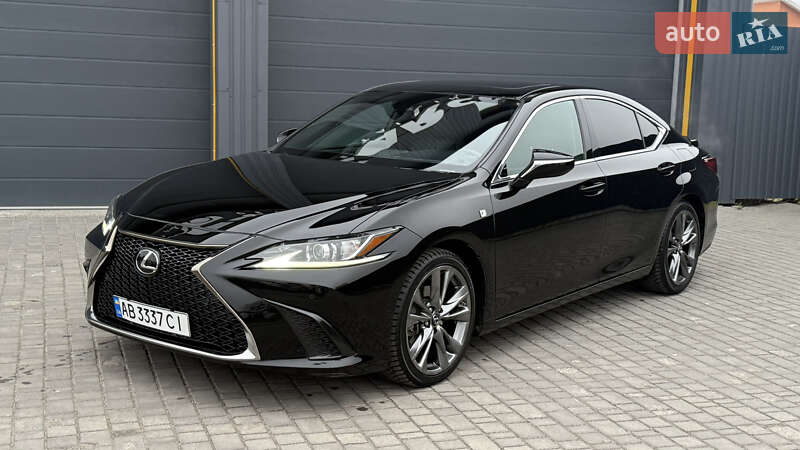 Седан Lexus ES 2019 в Виннице