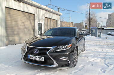 Седан Lexus ES 2016 в Києві