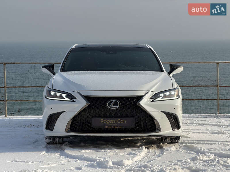 Седан Lexus ES 2020 в Одесі