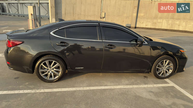 Седан Lexus ES 2016 в Києві фото 4 Седан Lexus ES 2016 в Києві