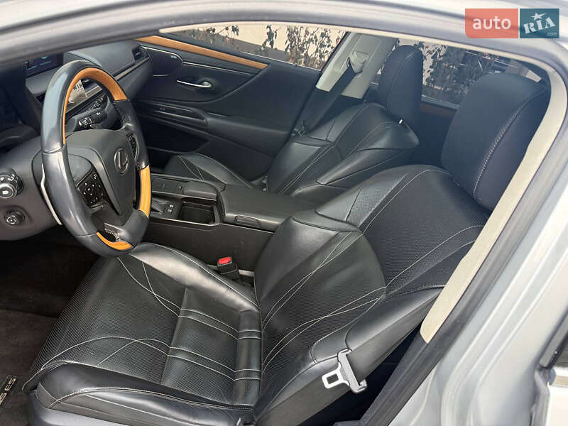 Седан Lexus ES 2019 в Миколаєві фото 15 Седан Lexus ES 2019 в Миколаєві