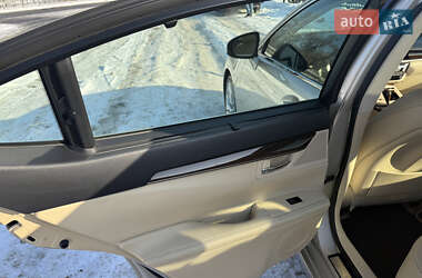Седан Lexus ES 2014 в Киеве