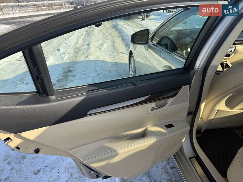 Седан Lexus ES 2014 в Киеве фото 13 Седан Lexus ES 2014 в Киеве
