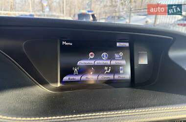Седан Lexus ES 2014 в Киеве