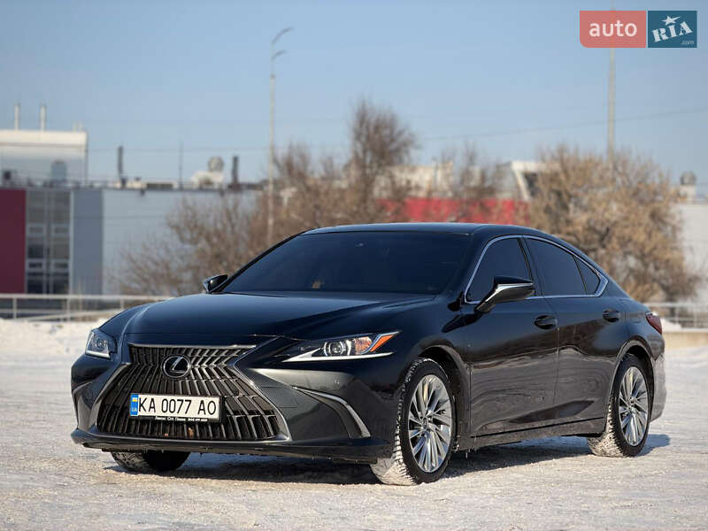 Седан Lexus ES 2022 в Києві