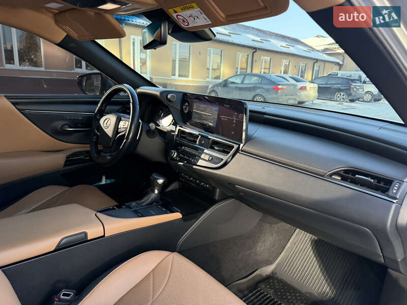 Седан Lexus ES 2021 в Днепре фото 42 Седан Lexus ES 2021 в Днепре