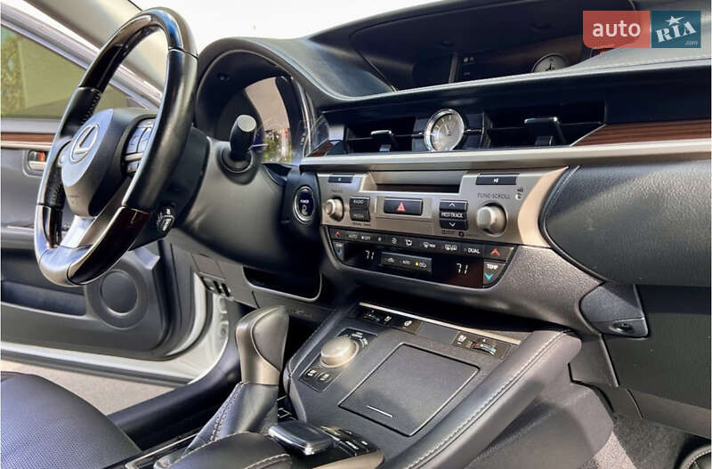 Седан Lexus ES 2017 в Запоріжжі фото 20 Седан Lexus ES 2017 в Запоріжжі