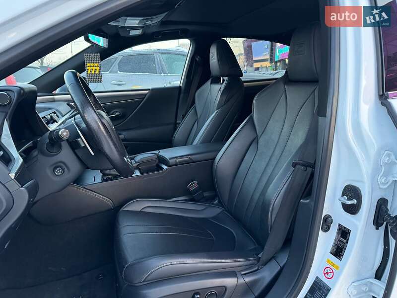 Седан Lexus ES 2020 в Киеве фото 8 Седан Lexus ES 2020 в Киеве