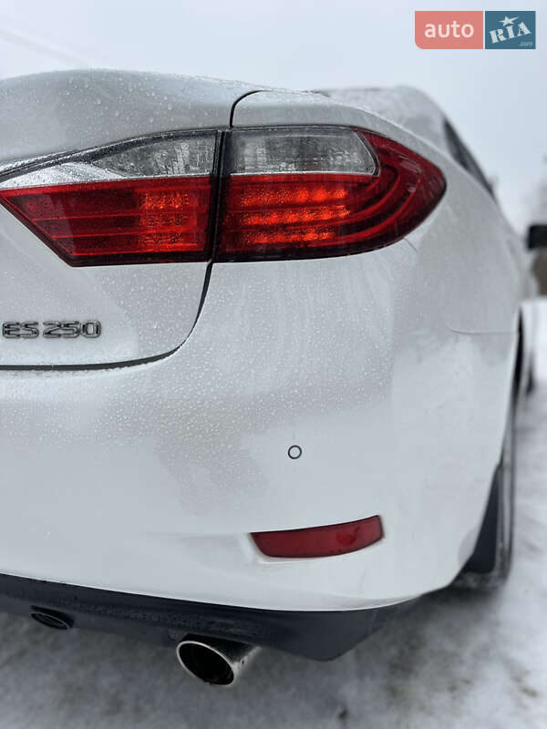 Седан Lexus ES 2013 в Києві фото 5 Седан Lexus ES 2013 в Києві