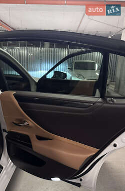 Седан Lexus ES 2021 в Львове